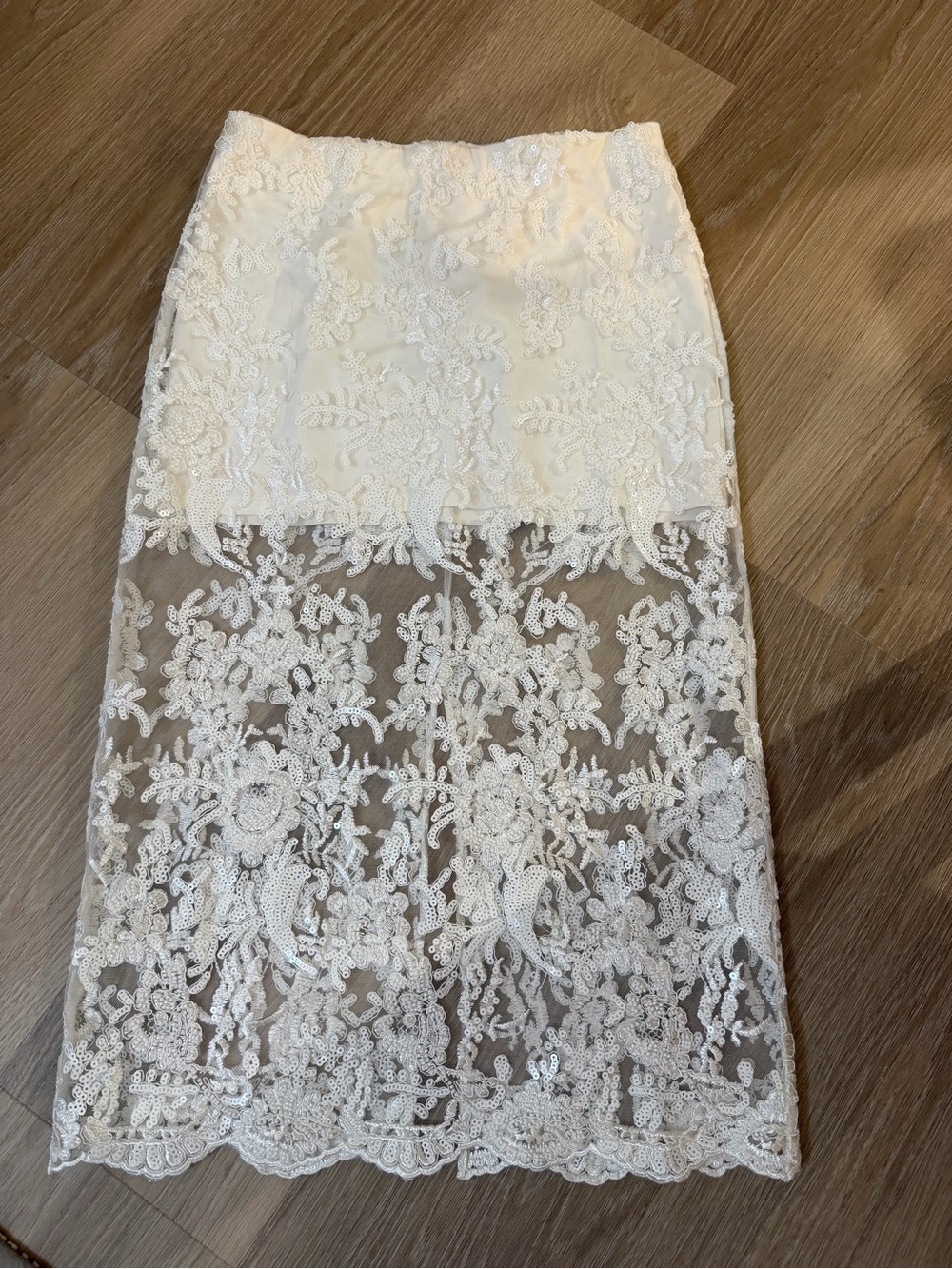 Alice and Olivia Lace Overlay Pencil Skirt in Ivory